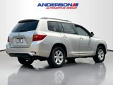 Used 2010 Toyota Highlander 2WD image 2
