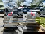 Used 2011 Nissan Juke SL image 3