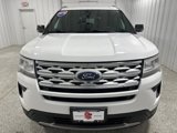 Used 2018 Ford Explorer XLT w/ Equipment Group 201A image 4
