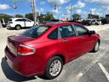 Used 2010 Ford Focus SE image 5
