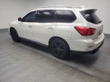 Used 2019 Nissan Pathfinder SL image 3