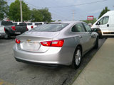 Used 2017 Chevrolet Malibu LT image 4