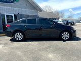 Used 2020 Toyota Corolla LE image 2