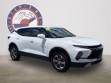 Used 2023 Chevrolet Blazer LT image 2
