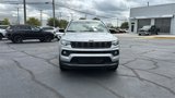 New 2025 Jeep Compass Latitude image 2