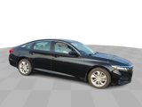 Used 2018 Honda Accord LX image 2