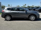Used 2015 Nissan Rogue S image 2