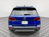 Used 2022 Volkswagen Taos SE image 5