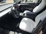 Used 2022 Tesla Model 3 Standard Range image 4