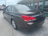 Used 2011 Toyota Avalon Limited image 4