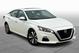 Used 2022 Nissan Altima 2.5 SV w/ SV Premium Package image 2