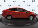 Used 2018 Ford Fiesta SE image 2