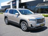 Certified 2022 GMC Acadia SLT w/ Preferred Package image 2