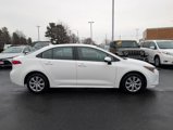 Used 2021 Toyota Corolla LE image 3