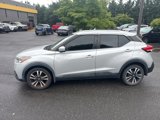 Used 2018 Nissan Kicks SV image 4