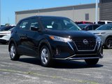 New 2025 Nissan Kicks Play S image 2