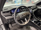 Used 2023 Jeep Grand Cherokee Altitude image 4
