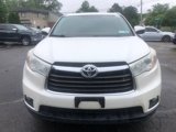 Used 2014 Toyota Highlander XLE image 2