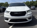 New 2025 Chrysler Pacifica Select image 3