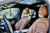 Used 2018 Mercedes-Benz GLC 300 4MATIC image 5
