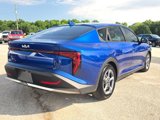 Used 2025 Kia K4 LXS image 5