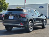 New 2025 Chevrolet Trax LT image 5