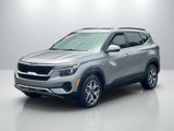 Certified 2022 Kia Seltos EX image 3