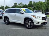 Used 2016 Toyota Highlander XLE image 2