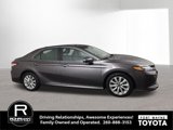 Used 2020 Toyota Camry LE image 5