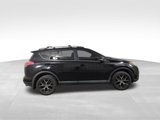 Used 2017 Toyota RAV4 SE image 5