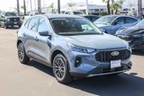 New 2025 Ford Escape SE image 3