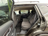 Used 2016 Nissan Rogue SV image 6