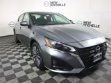 Certified 2023 Nissan Altima 2.5 SV image 3