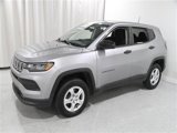 Used 2022 Jeep Compass Sport image 3