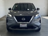 Used 2023 Nissan Rogue S image 2