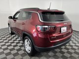 Used 2022 Jeep Compass Latitude image 5