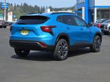 New 2025 Chevrolet Trax RS w/ Sunroof Package image 5