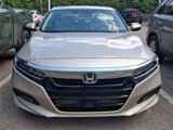 Used 2018 Honda Accord Touring image 2