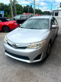 Used 2013 Toyota Camry LE image 2