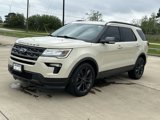 Used 2018 Ford Explorer XLT w/ Equipment Group 202A image 5