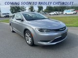 Used 2015 Chrysler 200 Limited image 2