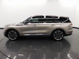 Certified 2021 Lincoln Aviator Reserve w/ Equipment Group 201A image 5