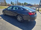 Used 2016 Chevrolet Malibu LT image 3