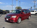 Used 2016 Chrysler Town & Country Touring w/ Driver Convenience Group image 3