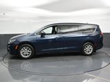 New 2025 Chrysler Pacifica Select image 6