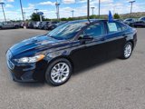 Certified 2020 Ford Fusion SE image 1