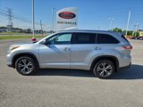 Certified 2016 Toyota Highlander XLE image 3