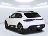 Used 2025 Porsche Macan image 2