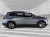 Used 2021 Volkswagen Tiguan S image 2