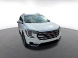 Used 2023 GMC Terrain SLT image 3